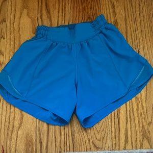 Lululemon short. Size 0. 4 inches. Color poolside